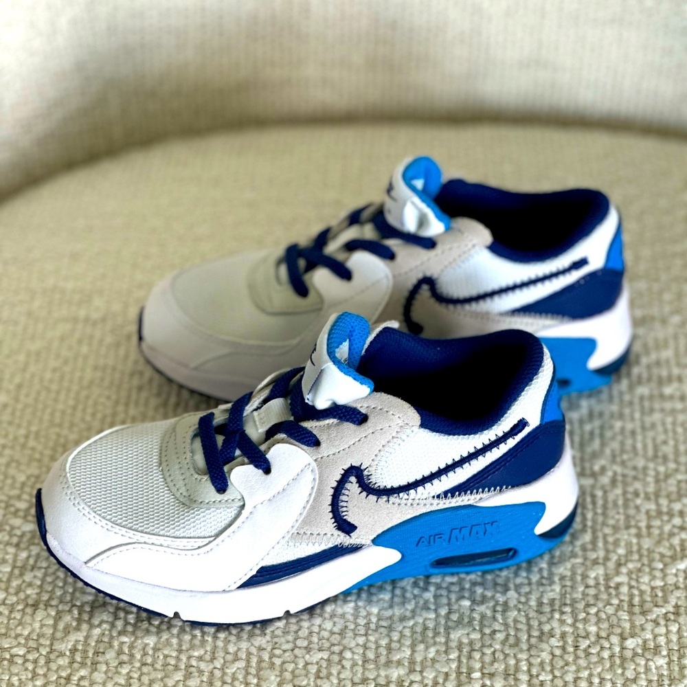 NIKE BOYS LITTLE KID AIR MAX EXCEE SNEAKER